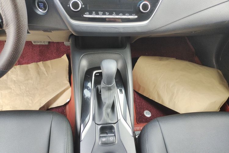 丰田 卡罗拉 2021款 1.2T S-CVT 精英版局部细节18