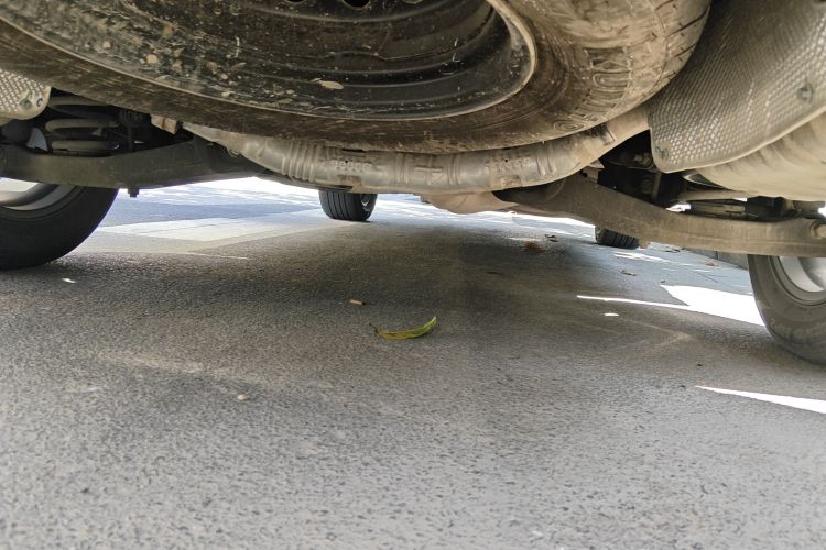 现代 胜达 2019款 380 TGDi GLS 自动两驱豪华版 国V局部细节9009