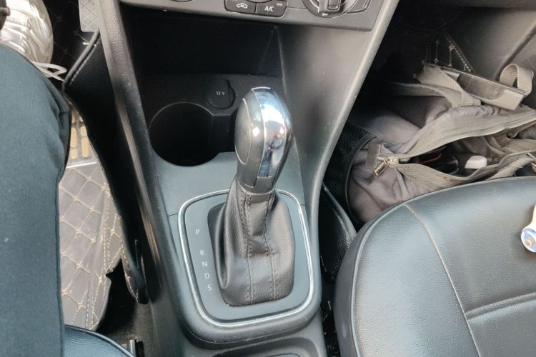 大众 Polo 2018款 1.5L 自动安驾型中控内饰18