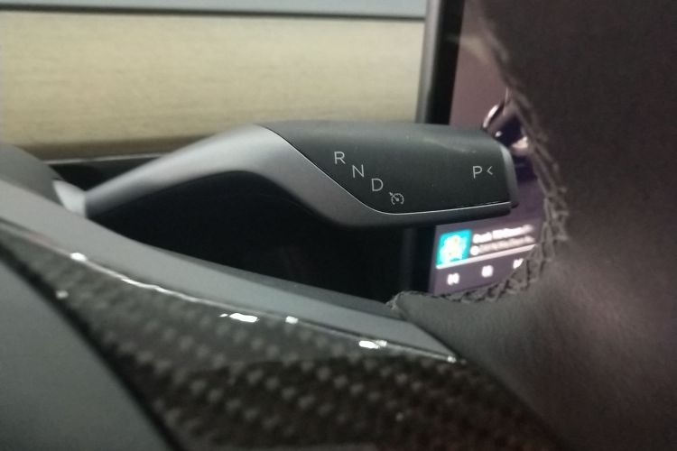 特斯拉 Model Y 2022款 改款 后轮驱动版中控内饰18