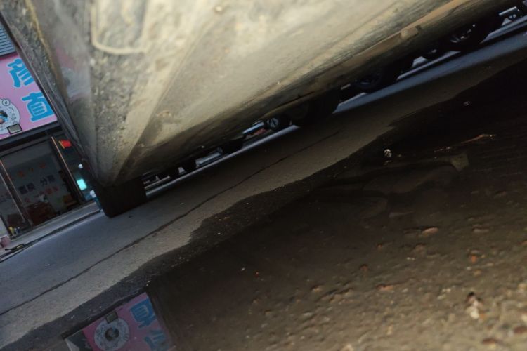 宝马7系 2019款 改款 730Li 豪华套装局部细节9001