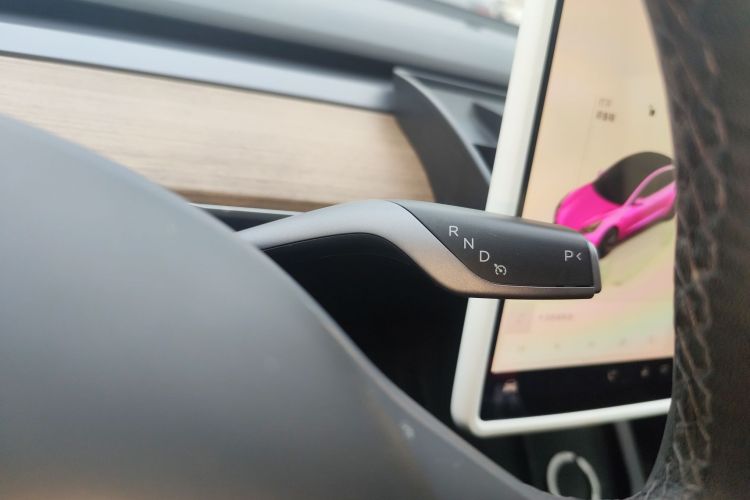 特斯拉 Model 3 2022款 后轮驱动版局部细节18