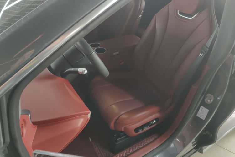 鸿蒙智行 智界R7 2024款 纯电 802km Max局部细节19