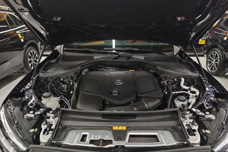 奔驰GLC 2024款 改款 GLC 300 L 4MATIC 动感型 5座机舱底盘24