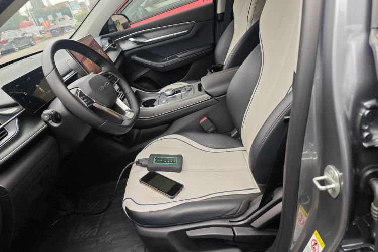 比亚迪 驱逐舰05 2024款 荣耀版 DM-i 55KM 豪华型中控内饰19