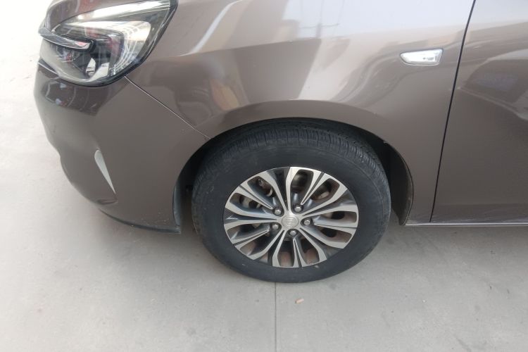 别克GL8 2021款 陆上公务舱 652T 舒适型车身外观6007