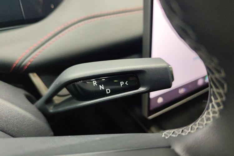 小米汽车 小米SU7 2024款 后驱长续航智驾版中控内饰18