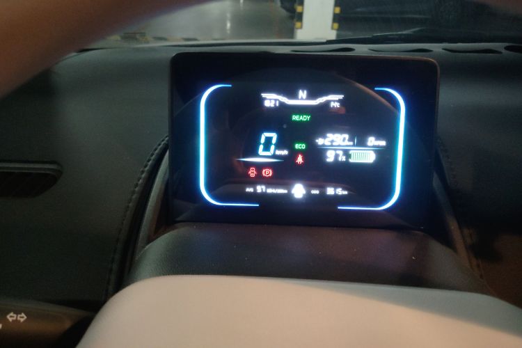 长安启源 长安Lumin 2025款 301km 蜜沁款中控内饰14