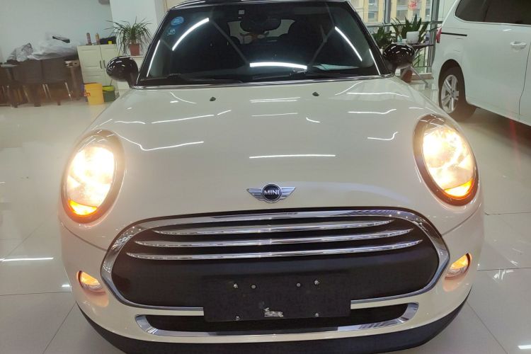 MINI 2018款 1.5T ONE PLUS车身外观2