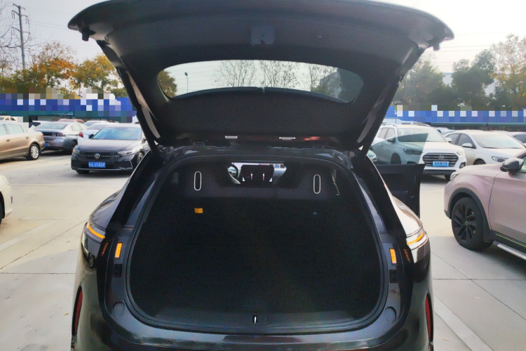 阿维塔07 2024款 Max增程版机舱底盘23