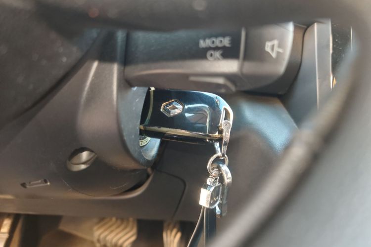 雷诺 科雷傲 2018款 2.0L 两驱舒适版中控内饰11