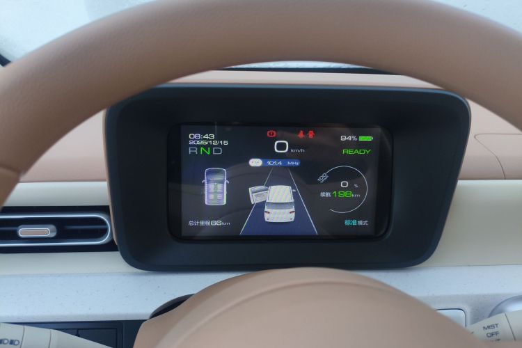 五菱汽车 宏光MINIEV 2024款 第三代 215km 青春版中控内饰14