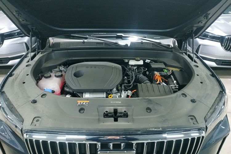 吉利汽车 星越L智擎 2024款 1.5T 天宫版机舱底盘24