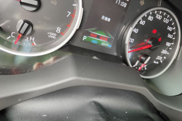 丰田 RAV4荣放 2024款 2.0L CVT两驱都市版中控内饰15