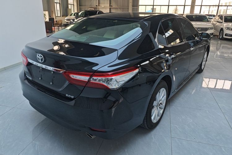 丰田 凯美瑞 2019款 2.0G 豪华版 国VI车身外观7