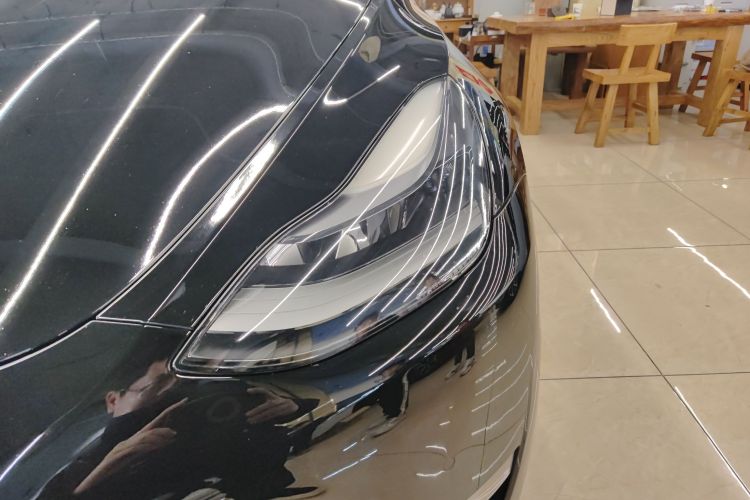 特斯拉 Model Y 2021款 标准续航后驱版局部细节36