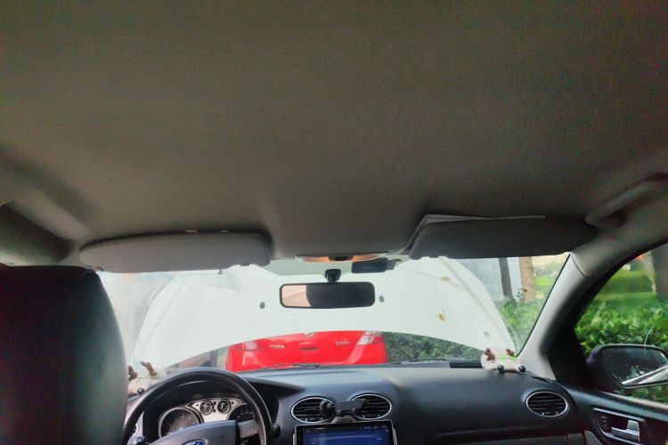 福特 福克斯 2013款 两厢经典 1.8L 自动基本型局部细节22