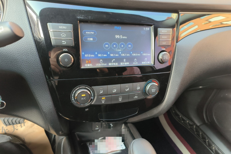 日产 逍客 2017款 2.0L CVT智享版 国VI中控内饰16