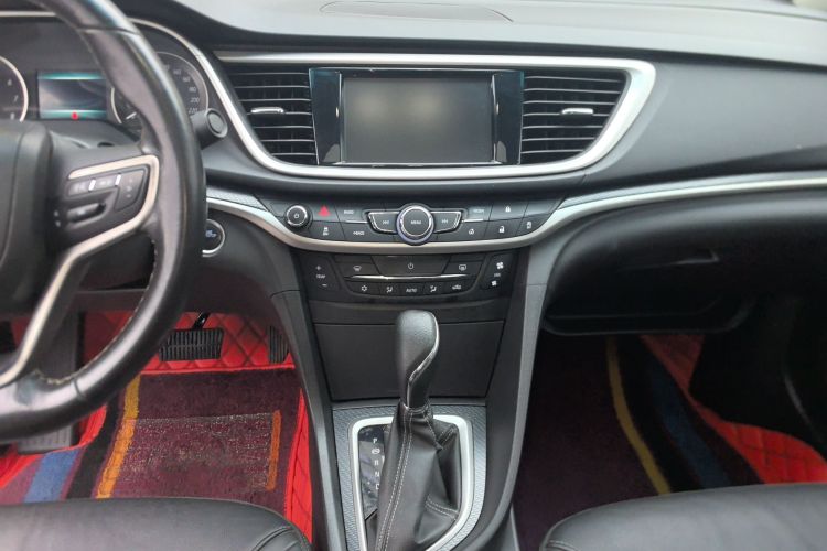 别克 英朗 2019款 18T 自动互联精英型 国V中控内饰16