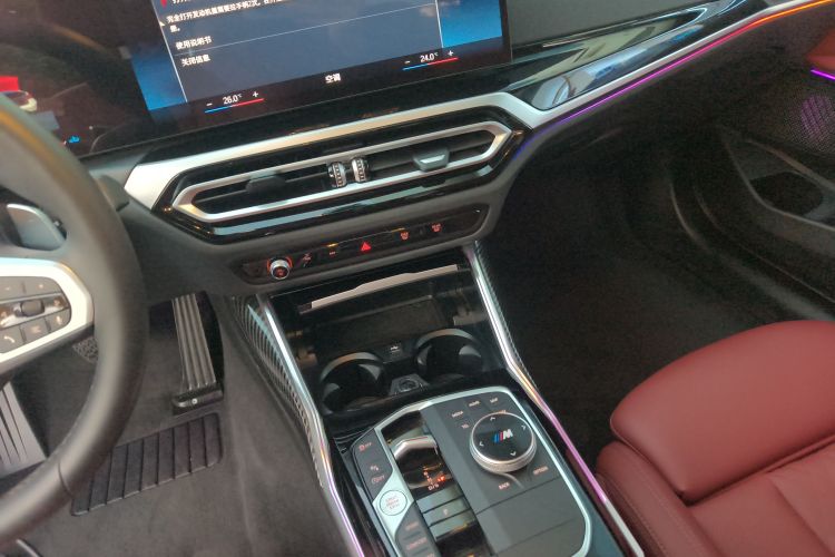 宝马3系 2023款 320Li M运动套装中控内饰16