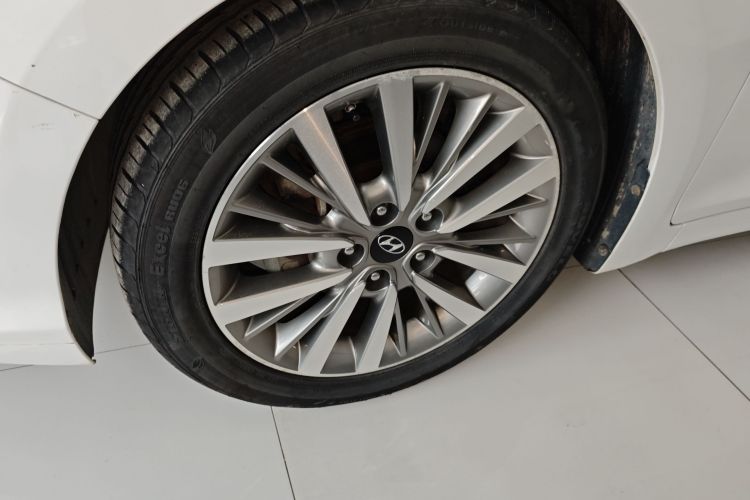 现代 名图 2017款 1.8L 自动尊贵型DLX 国V车身外观6007