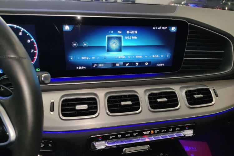 奔驰GLE 2022款 改款 GLE 350 4MATIC 轿跑SUV 豪华型中控内饰16