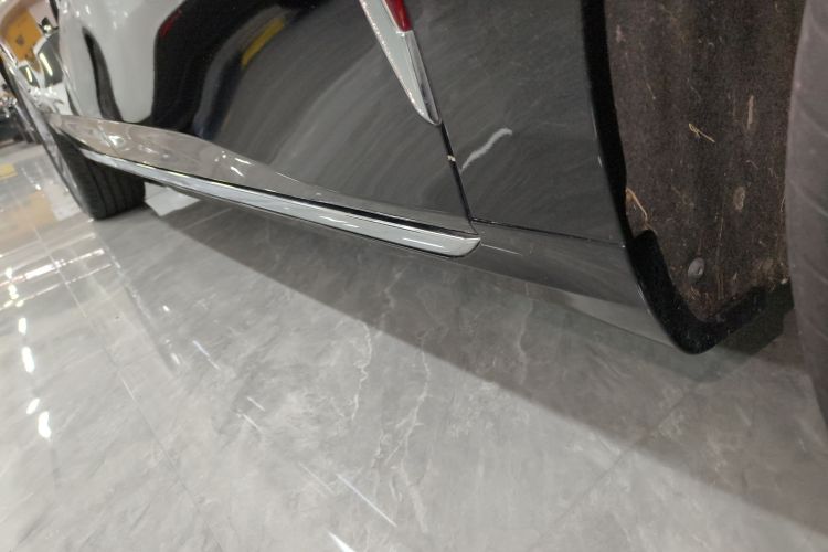 红旗H5 2023款 2.0T 自动智联旗畅版局部细节9001