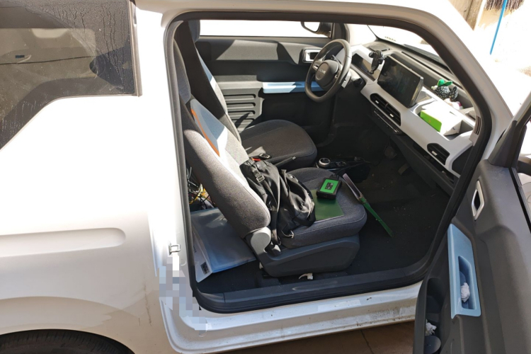 吉利银河 2024款 熊猫mini 200km 耐力熊局部细节9005