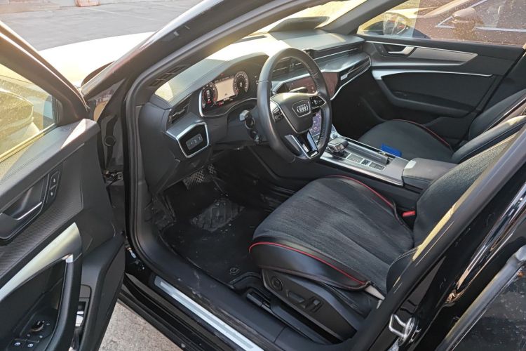 奥迪A6L 2019款 45 TFSI quattro 臻选动感型中控内饰20