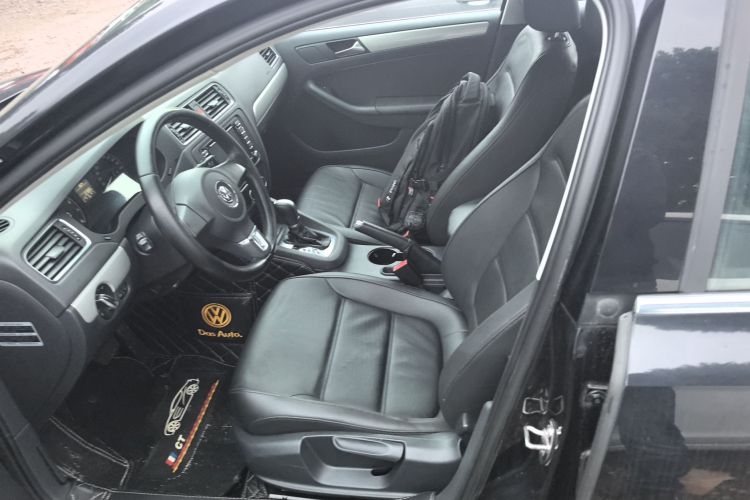 大众 速腾 2014款 1.6L 自动舒适型局部细节19