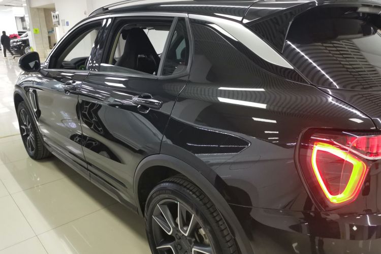 领克01 2021款 2.0TD 两驱型Pro车身外观6001