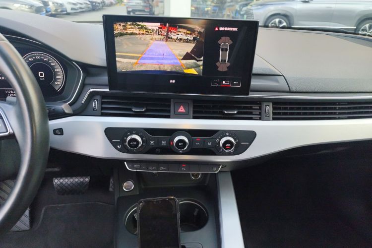 奥迪A4L 2020款 40 TFSI 时尚动感型局部细节16