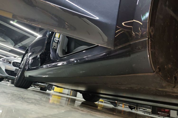 特斯拉 Model 3 2023款 长续航全轮驱动版局部细节9001