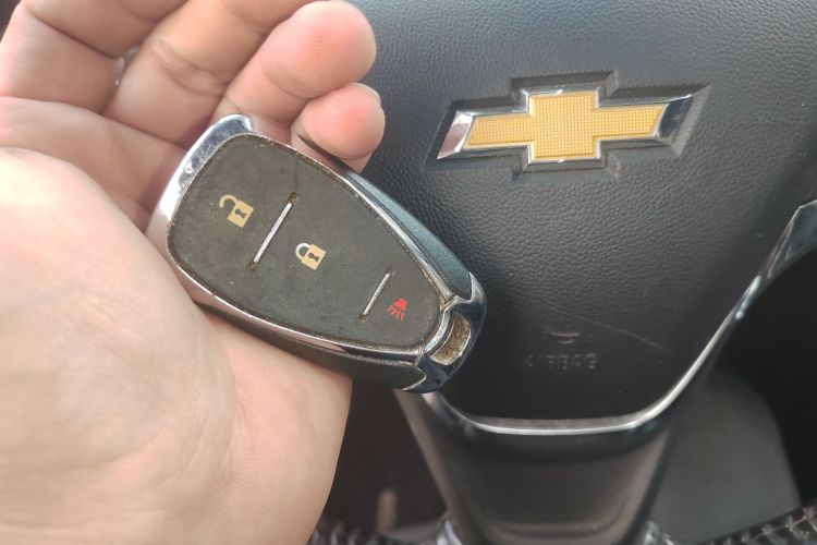 雪佛兰 探界者 2018款 535T 自动驰界版中控内饰11