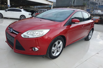 福特 福克斯 2012款 两厢 1.6L 自动风尚型