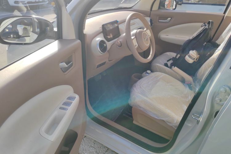 五菱汽车 宏光MINIEV 2025款 四门版 进阶款中控内饰20