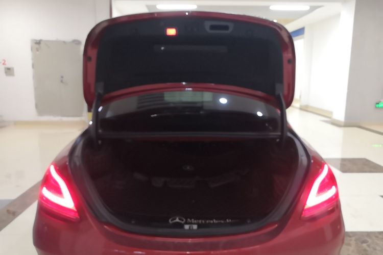 奔驰C级 2020款 改款 C 200 L 时尚型运动版局部细节23