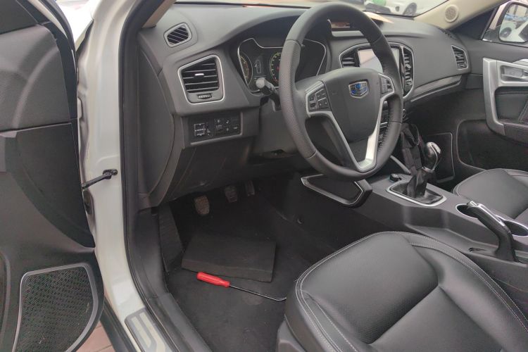 吉利汽车 远景X6 2016款 1.8L 手动豪华型中控内饰20
