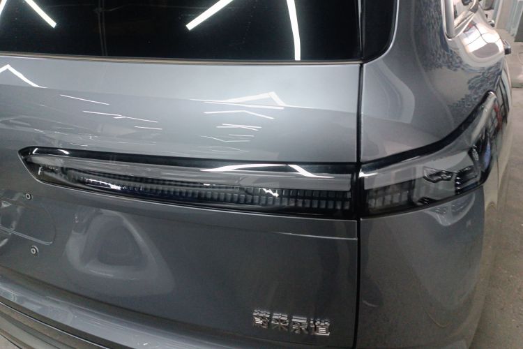 乐道L90 2025款 Max 六座版车身外观9