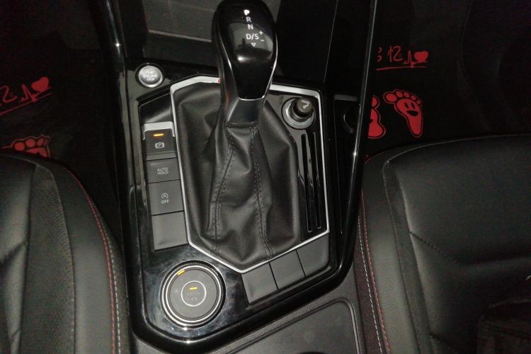 大众 探岳 2019款 330TSI 四驱豪华型 国VI中控内饰18