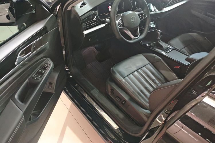 大众 帕萨特 2023款 330TSI 星空精英版中控内饰7003