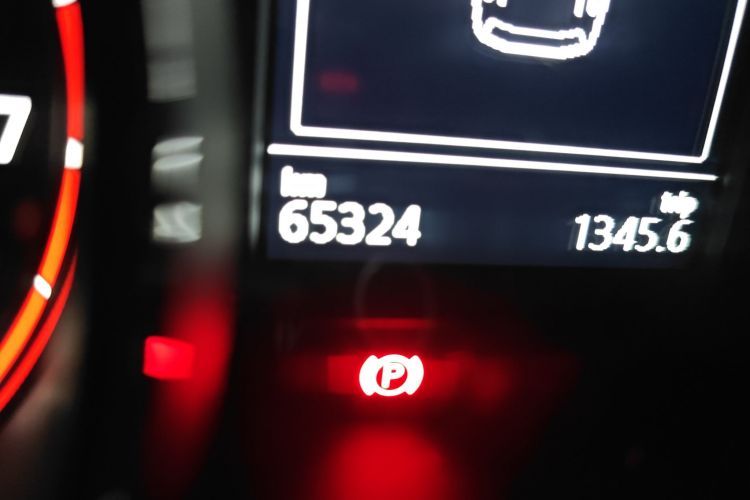 大众 途昂 2017款 380TSI 四驱豪华版中控内饰15