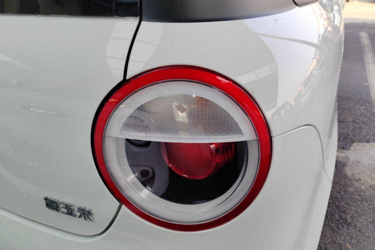 长安启源 长安Lumin 2025款 205km 香沁款车身外观9