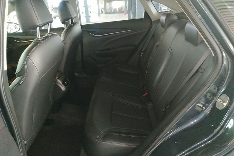 别克 英朗 2021款 改款 典范 1.5L 自动精英型中控内饰7004