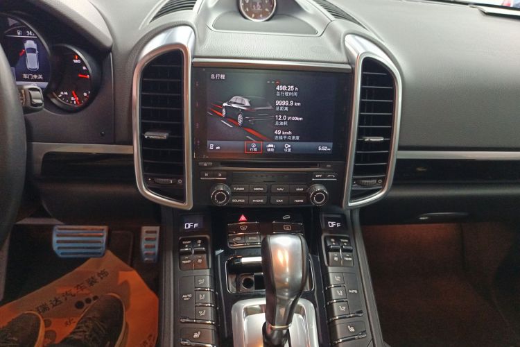 保时捷 2016款 Cayenne 3.0T中控内饰16