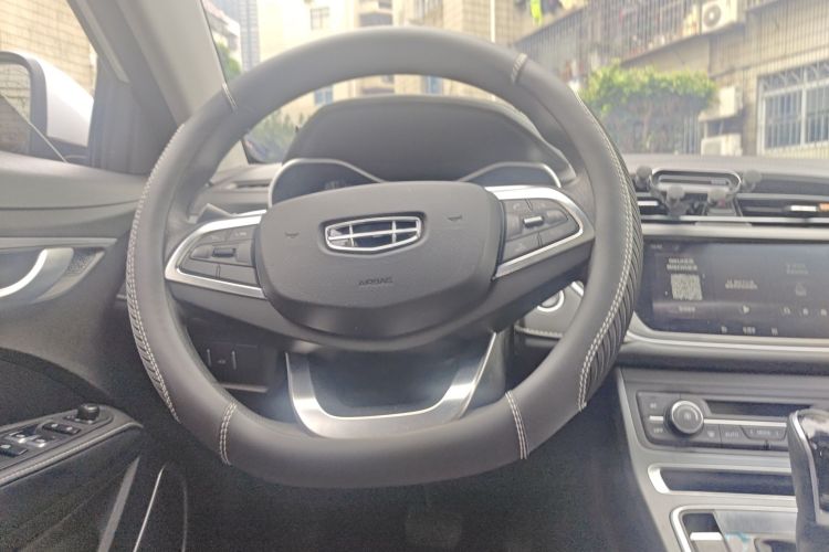 吉利汽车 帝豪 2021款 UP 1.5L CVT豪华型中控内饰13