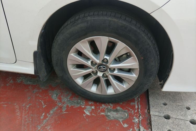 丰田 卡罗拉 2021款 1.2T S-CVT 精英版车身外观10