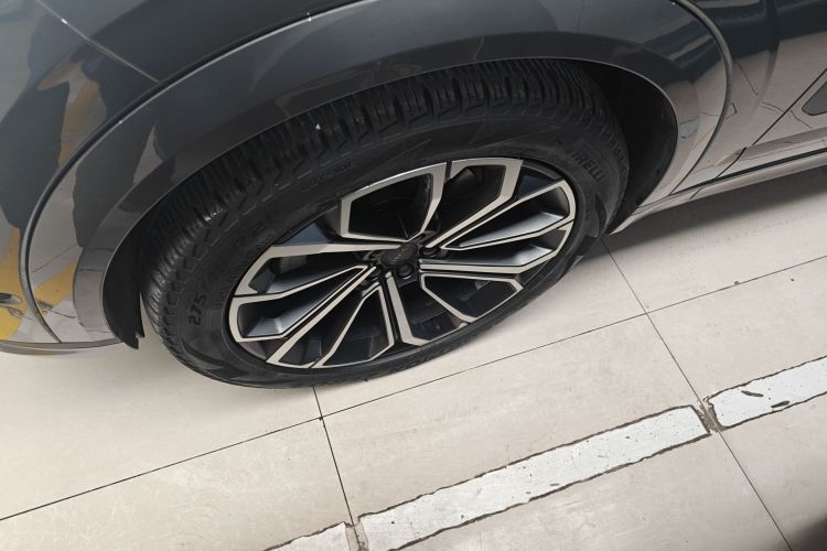 领克09 2021款 2.0T Ultra 六座车身外观6001