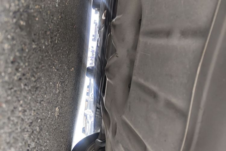 宝马5系 2017款 520Li 典雅型局部细节9008