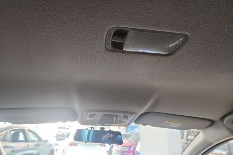 日产 轩逸 2022款 经典 1.6XE CVT舒适版中控内饰22